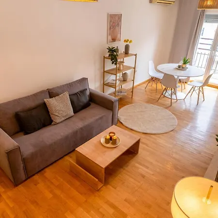 Appartamento Spacious 3br With A Balcony