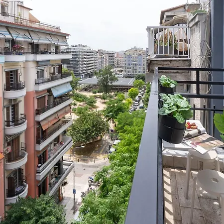 Spacious 3br With A Balcony